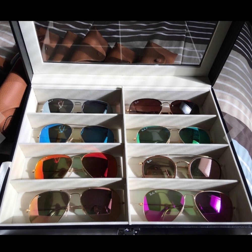 NWOT Sunglasses shades leather display case